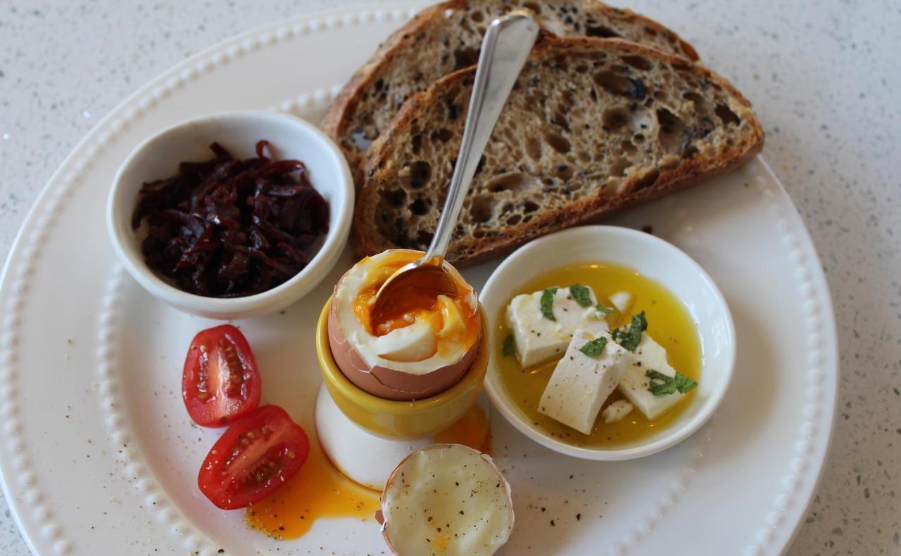 Browns Boutique Bed And Breakfast Уонгануи Экстерьер фото